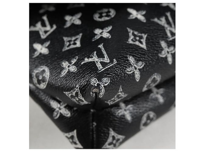 LOUIS VUITTON Catgram Sac à épaule Cat Pochette Noir M52935 LV Auth 130472SM - vue 15