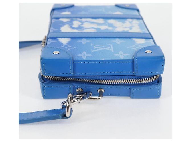 LOUIS VUITTON Monogram Clouds Soft Trunk Wallet Borsa Blu M45432 LV Auth 135581SAM - vista 4