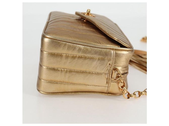 CHANEL Borsa a Spalla Matelassé in Pelle di Agnello Rossa Oro CC Auth 134958SV Rosso D'oro - vista 4