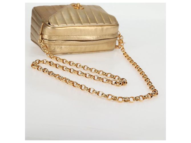 CHANEL Borsa a Spalla Matelassé in Pelle di Agnello Rossa Oro CC Auth 134958SV Rosso D'oro - vista 7