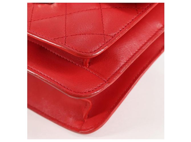 CHANEL Borsa a Spalla Matelassé in Pelle Rossa con Catena Argento CC Auth 138980M Rosso - vista 15