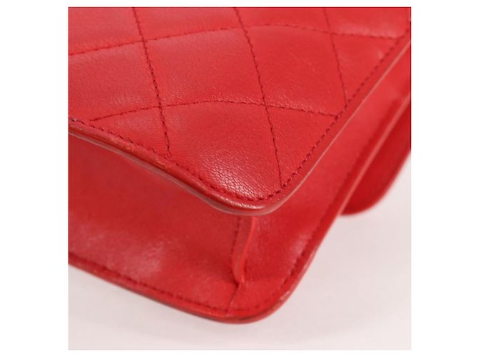CHANEL Borsa a Spalla Matelassé in Pelle Rossa con Catena Argento CC Auth 138980M Rosso - vista 17