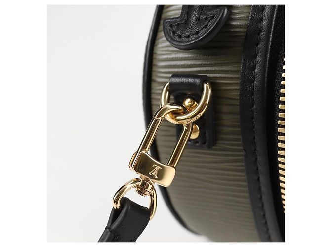 LOUIS VUITTON Epi Mini Boite Chapeau Shoulder Bag Khaki R96001 LV Auth 138954SM - view 18
