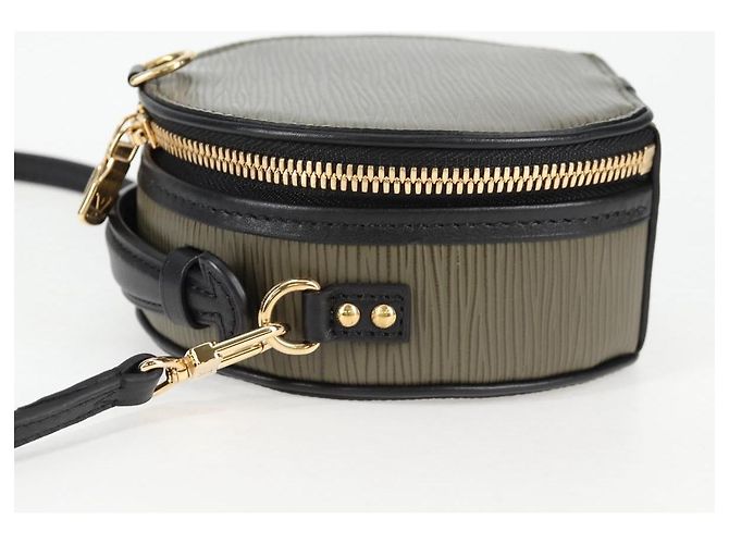 LOUIS VUITTON Epi Mini Boite Chapeau Shoulder Bag Khaki R96001 LV Auth 138954SM - view 3