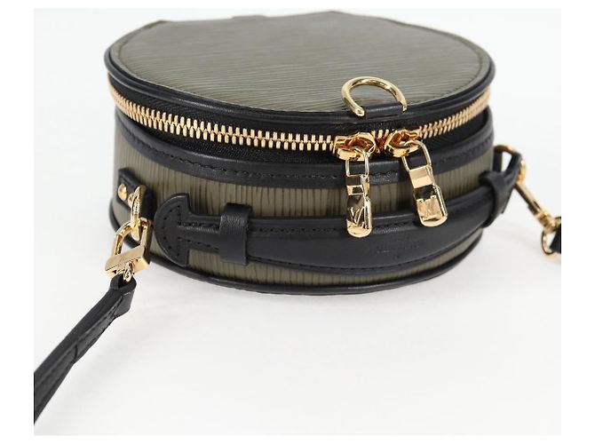 LOUIS VUITTON Epi Mini Boite Chapeau Shoulder Bag Khaki R96001 LV Auth 138954SM - view 6