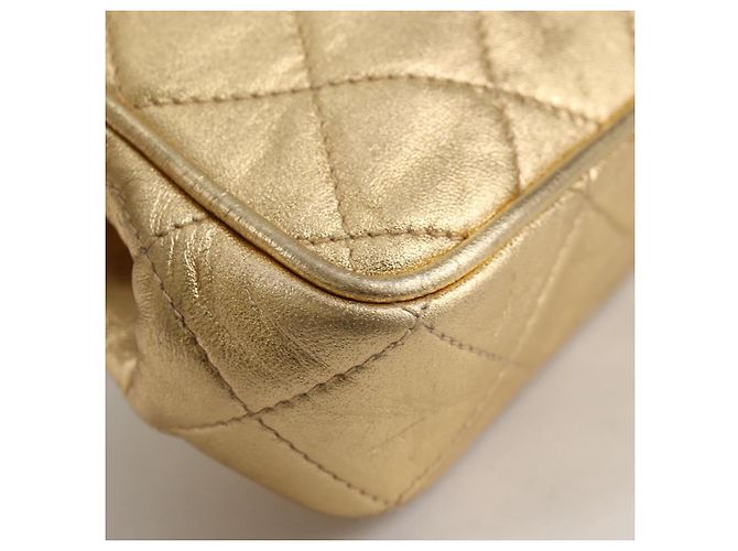 Borsa a Spalla CHANEL in Pelle di Agnello, Tonalità Oro, CC Auth 135116SM - vista 16
