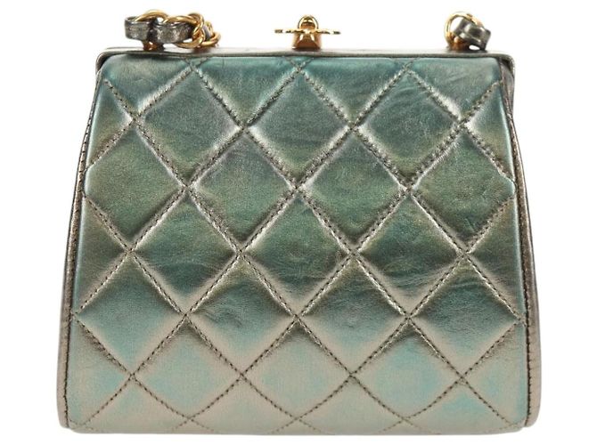 CHANEL Borsa a Spalla in Pelle Matelassé Verde con Catena CC Auth 136053SAV - vista 2