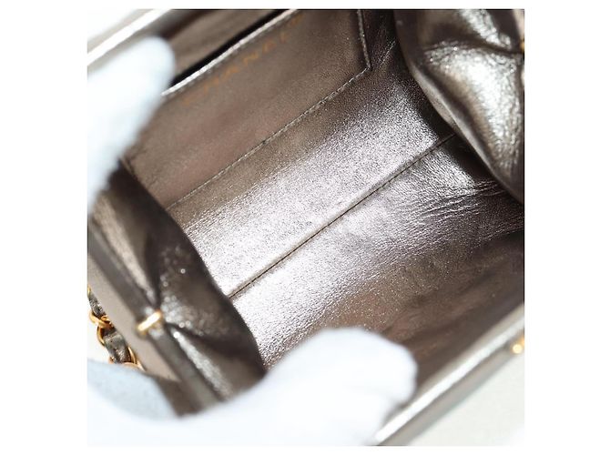 CHANEL Borsa a Spalla in Pelle Matelassé Verde con Catena CC Auth 136053SAV - vista 9