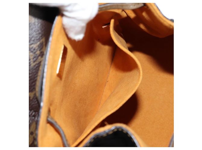 LOUIS VUITTON Zaino Hot Springs Monogram Vernis Khaki M54389 LV Auth BA5768V Cachi Monogramma - vista 28