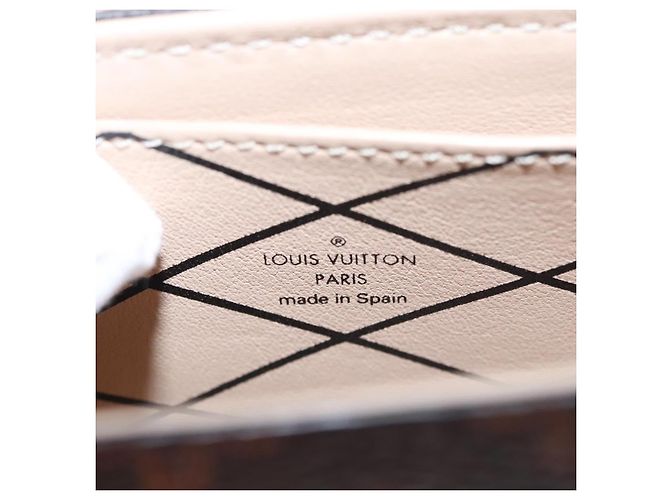 LOUIS VUITTON Monogram Essential Trunk Charm M63779 LV Auth 113416SAM Monogramma - vista 20