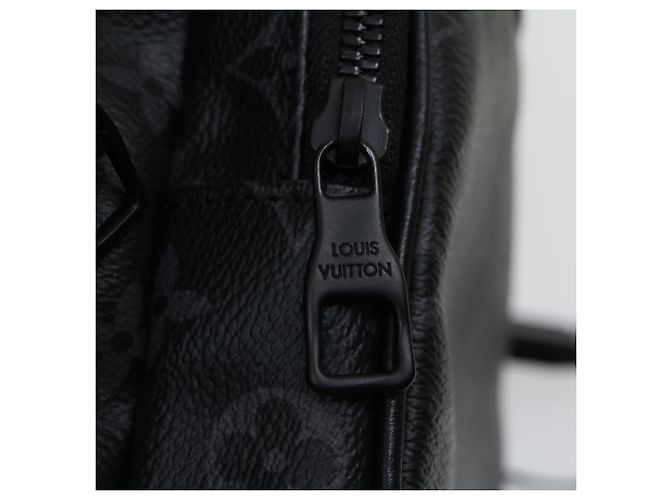LOUIS VUITTON Monogram Eclipse Trio Rucksack M45538 LV Auth 29886SM Monogramm - Ansicht 18