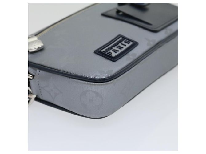 LOUIS VUITTON Borsa Clutch Satellite Alpha Monogramma Argento M44171 LV Auth 29977SAV - vista 15