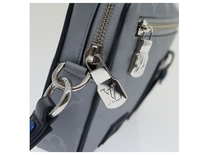 LOUIS VUITTON Borsa Clutch Satellite Alpha Monogramma Argento M44171 LV Auth 29977SAV - vista 18