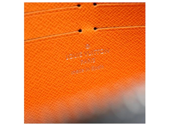 LOUIS VUITTON Clutch Satellite Monogram Argento M44171 LV Auth 32349SAV - vista 20