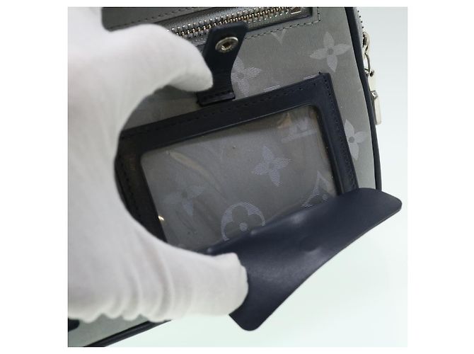 LOUIS VUITTON Clutch Satellite Monogram Argento M44171 LV Auth 32349SAV - vista 9
