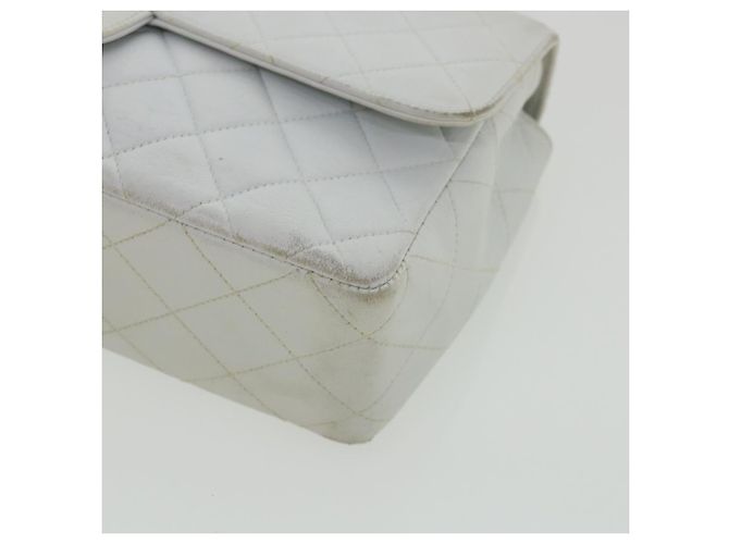CHANEL Borsa a Spalla Matelassé in Pelle di Agnello Bianca CC Auth 32416SAM Bianco - vista 10