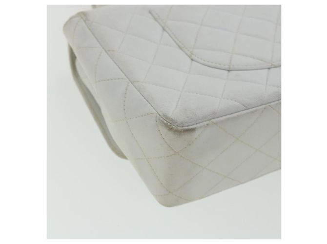 CHANEL Borsa a Spalla Matelassé in Pelle di Agnello Bianca CC Auth 32416SAM Bianco - vista 13