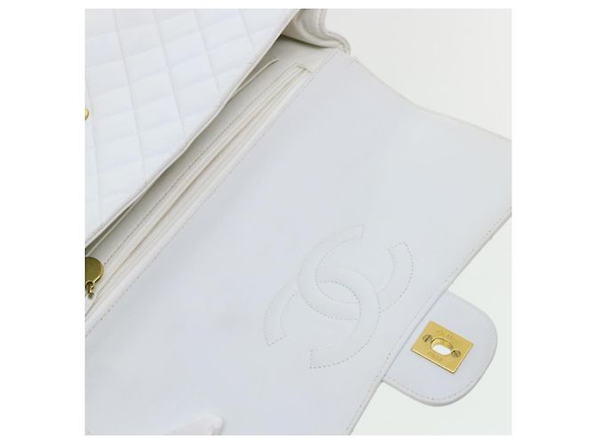 CHANEL Borsa a Spalla Matelassé in Pelle di Agnello Bianca CC Auth 32416SAM Bianco - vista 18