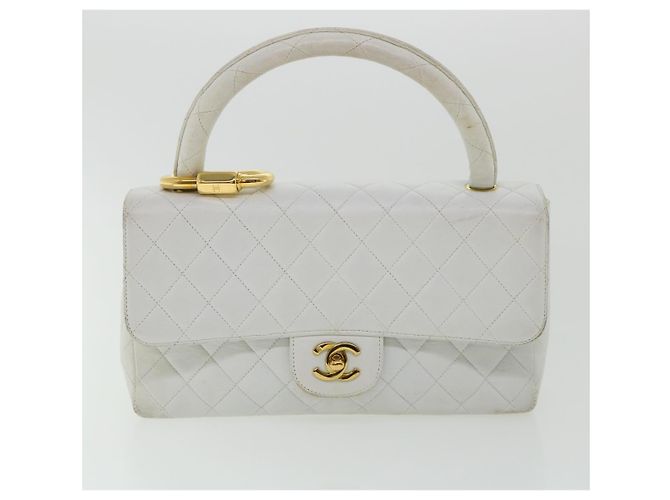 CHANEL Borsa a Spalla Matelassé in Pelle di Agnello Bianca CC Auth 32416SAM Bianco - vista 2