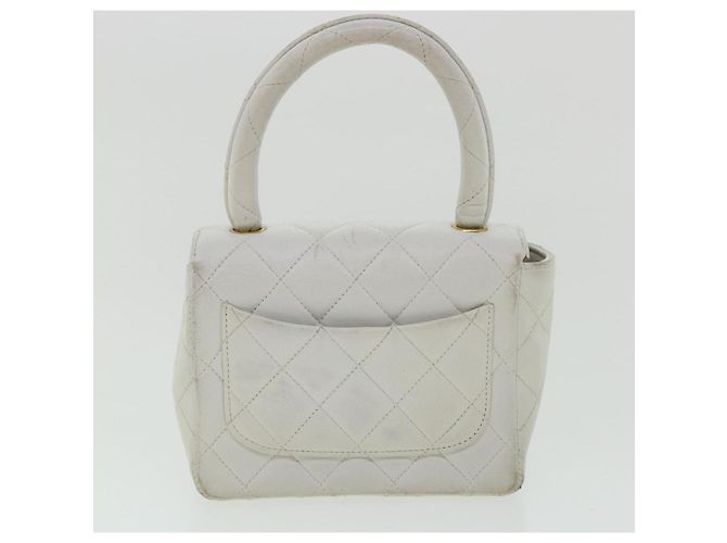 CHANEL Borsa a Spalla Matelassé in Pelle di Agnello Bianca CC Auth 32416SAM Bianco - vista 30