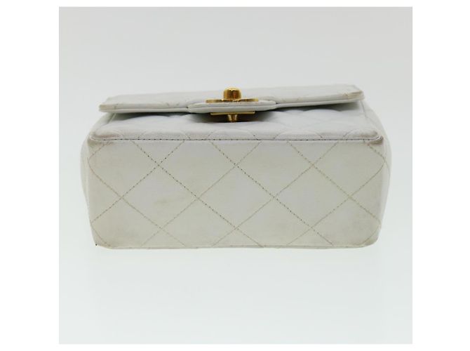 CHANEL Borsa a Spalla Matelassé in Pelle di Agnello Bianca CC Auth 32416SAM Bianco - vista 35