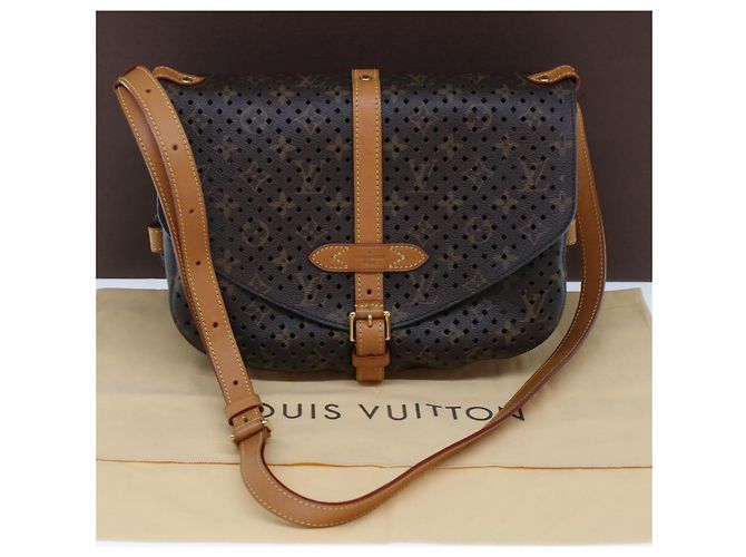 LOUIS VUITTON Borsa a Spalla Monogram Perfo Saumur 30 M93998 LV Auth 49620SAV Monogramma - vista 12