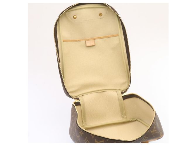 LOUIS VUITTON Bolso de Mano Monogram Excursion M41450 LV Auth 25970V Monograma - vista 9