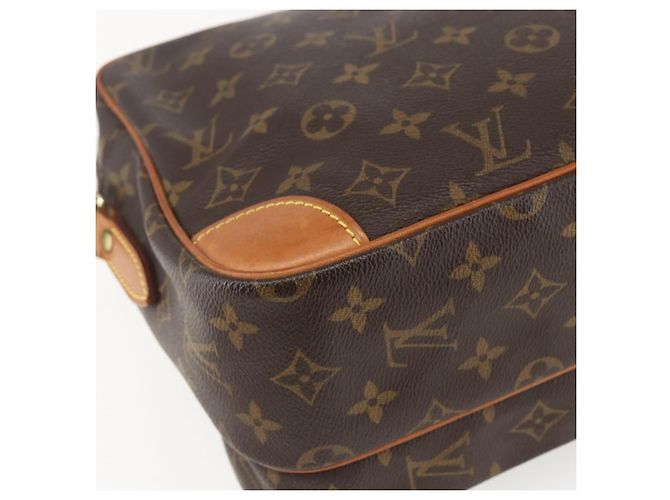 LOUIS VUITTON Borsa a Spalla Monogram Nile M45244 LV Auth 156750A Monogramma - vista 16