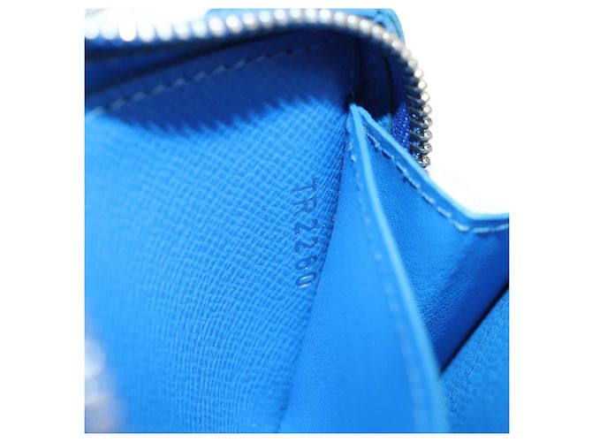 Portafoglio Soft Trunk Clouds Louis Vuitton Blu M45440 LV Auth 144891SAM - vista 11