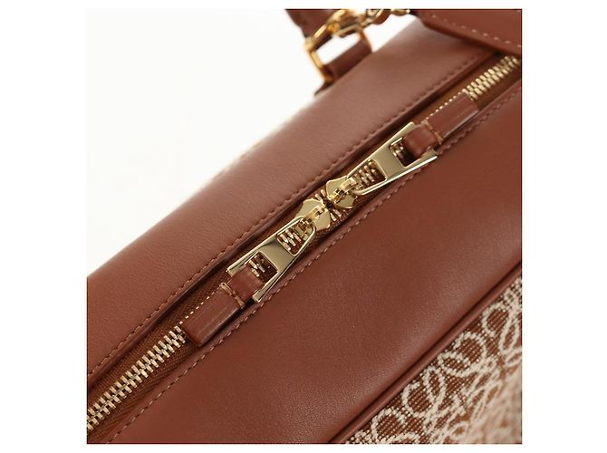 LOEWE Amazona 28 Borsa Anagramma Ripetuto Tela Pelle 2in1 Oro Marrone Auth 145249SAM D'oro - vista 23