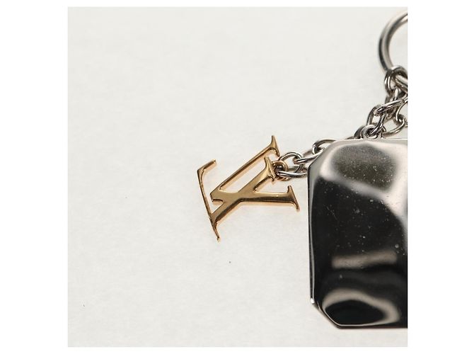 Collana a conchiglia LOUIS VUITTON metallo Argento M01495 LV Auth 136561SAM - vista 13