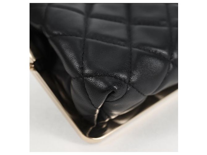 CHANEL Borsa a Spalla Matelassé con Catena in Pelle di Agnello Nera Oro CC Auth 125435SAM Nero D'oro - vista 9