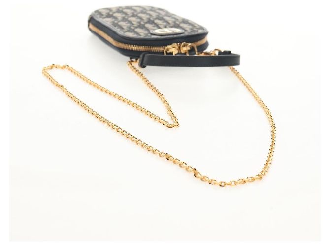 Borsa a catena Montaigne in tela Trotter Christian Dior blu navy oro Auth 146071SAM D'oro - vista 8