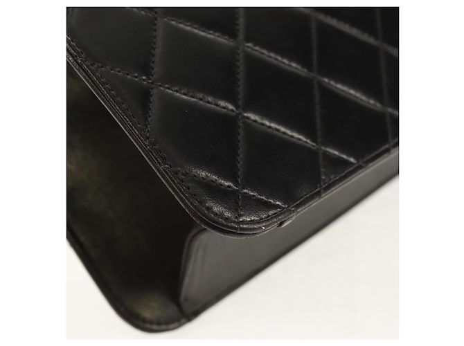 Bolso de cadena CHANEL de piel de cordero negro con cadena dorada CC Auth 148654SAM Dorado - vista 18