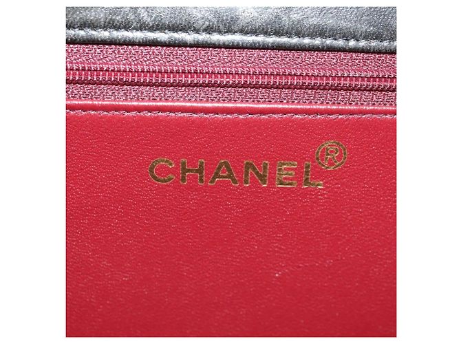 Bolso de cadena CHANEL de piel de cordero negro con cadena dorada CC Auth 148654SAM Dorado - vista 27
