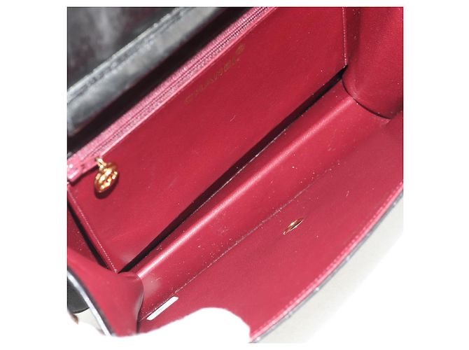Bolso de cadena CHANEL de piel de cordero negro con cadena dorada CC Auth 148654SAM Dorado - vista 9