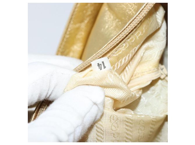Borsa a Spalla in Pelle PRADA Oro Auth 156454SAV D'oro - vista 11