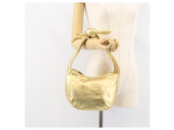 Borsa a Spalla in Pelle PRADA Oro Auth 156454SAV D'oro - vista 24