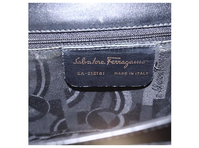 Borsa a mano in pelle Gancini Salvatore Ferragamo 2 in 1 Nero Oro Auth BA7984 - vista 16