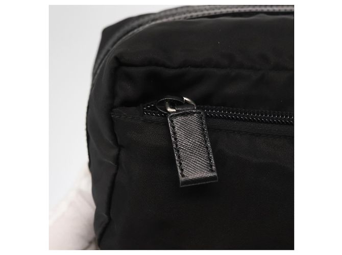 Pochete Prada Nylon Preto Prata Auth ka131 - vista 14
