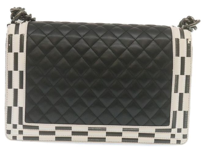 CHANEL Matelassé Boy Chanel Borsa a Spalla con Catena in Pelle di Agnello Nera CC Auth 29190SAM Nero - vista 2