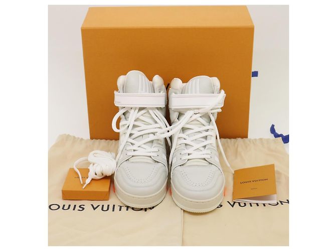 Sneakers Trainer LOUIS VUITTON in pelle Alte Bianche 1A5A0D LV Auth ak173SM Bianco - vista 17