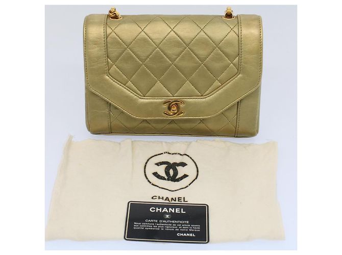 CHANEL Borsa a Spalla con Catena Matelassé e Chiusura a Girello in Pelle di Agnello Oro CC Auth 51274SAM D'oro - vista 12