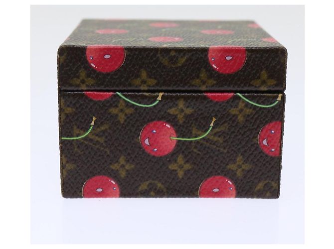 CAJA Cereza Monograma LOUIS VUITTON Edición Limitada a 200 Piezas en Todo el Mundo Auth 47829SM - vista 4