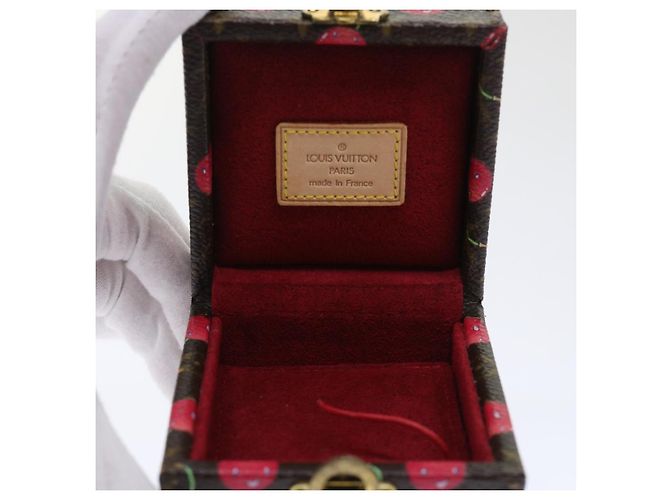 CAJA Cereza Monograma LOUIS VUITTON Edición Limitada a 200 Piezas en Todo el Mundo Auth 47829SM - vista 8