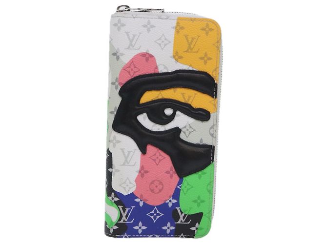 LOUIS VUITTON Monogram LV Portrait Zippy Vertical Wallet M82590 LV Auth 92757SAM White - view 13