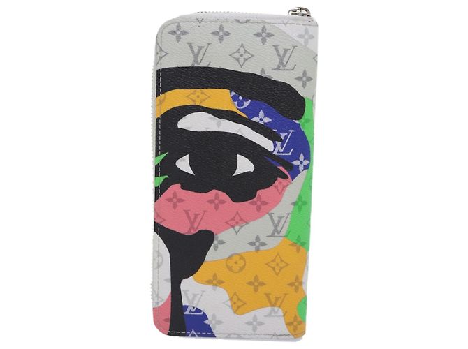 LOUIS VUITTON Monogram LV Portrait Zippy Vertical Wallet M82590 LV Auth 92757SAM White - view 2