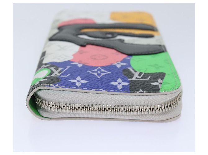 LOUIS VUITTON Monogram LV Portrait Zippy Vertical Wallet M82590 LV Auth 92757SAM White - view 6