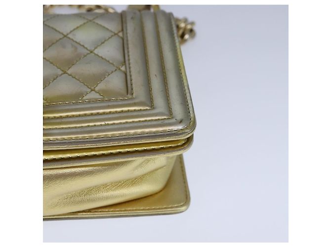CHANEL Borsa a Spalla Boy Chanel Matelassé Catena Patente Oro CC Auth 106721SAM D'oro - vista 14