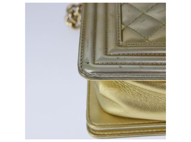 CHANEL Borsa a Spalla Boy Chanel Matelassé Catena Patente Oro CC Auth 106721SAM D'oro - vista 15